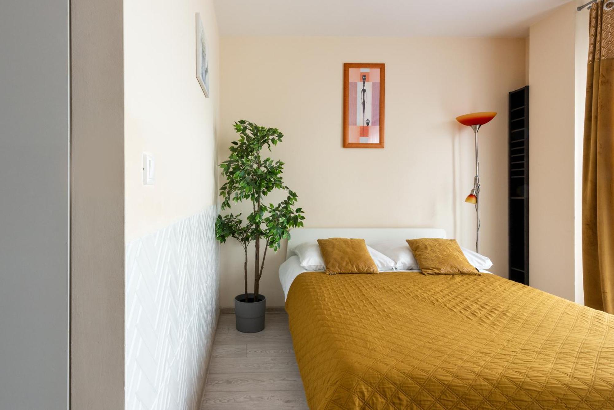 Cozy Modern Apartment Astoria Magic Orange Old Town Cracovia Exterior foto